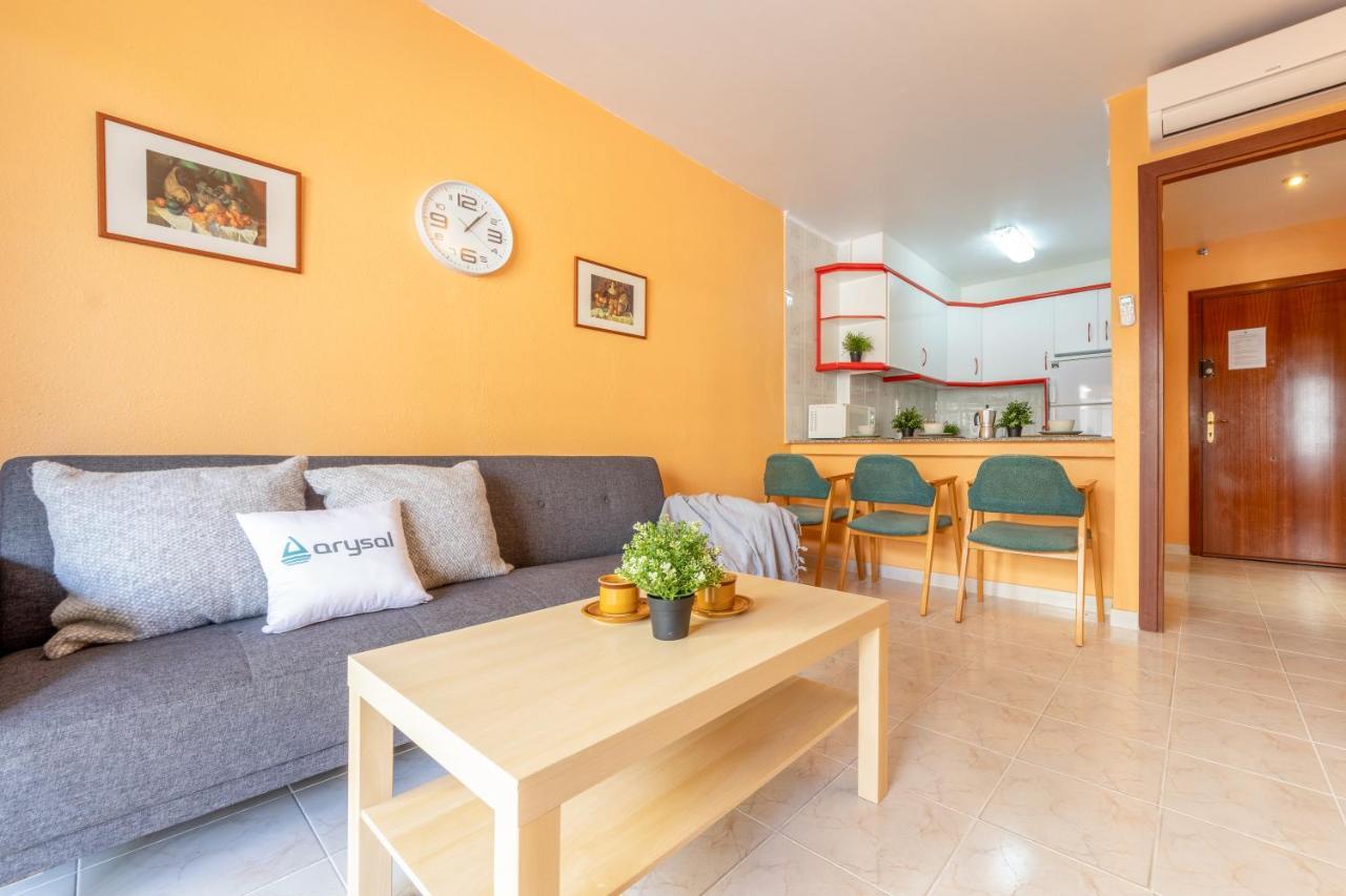 Sevilla Arysal Salou Exterior photo