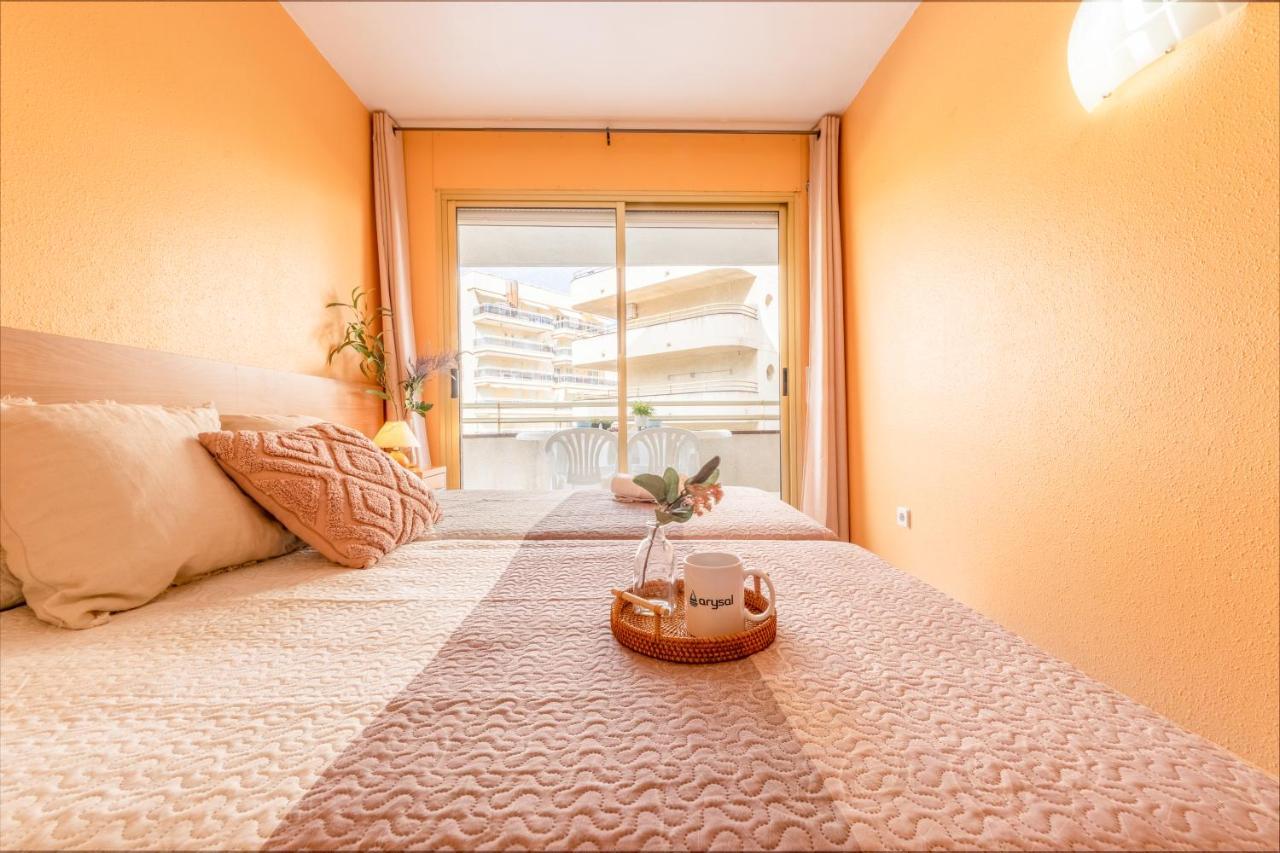 Sevilla Arysal Salou Exterior photo